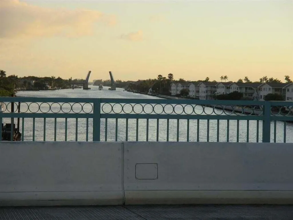 209 SE 6th Street Boynton Beach FL 33435