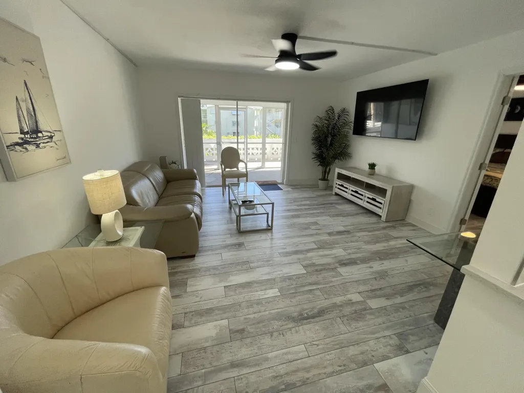 209 SE 6th Street Boynton Beach FL 33435