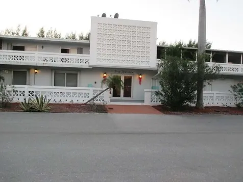 209 SE 6th Street Boynton Beach FL 33435