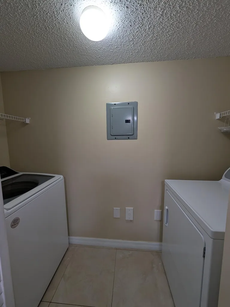 5011 Wiles Road Coconut Creek FL 33073