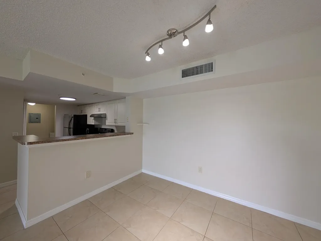 5011 Wiles Road Coconut Creek FL 33073
