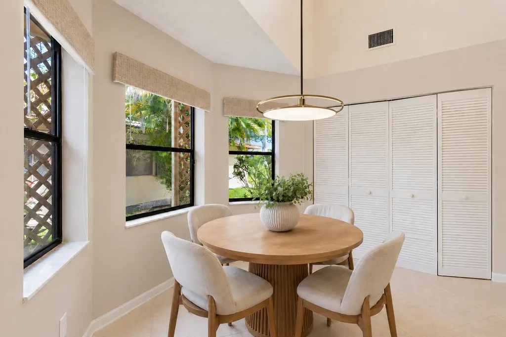 8660 NW 54th Street Coral Springs FL 33067