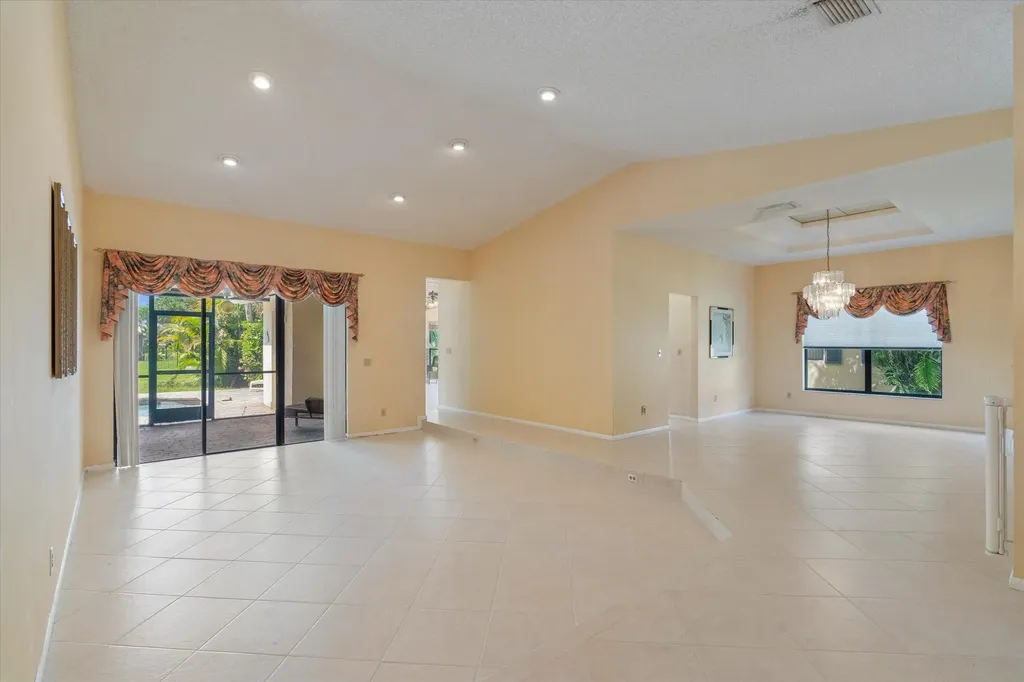 8660 NW 54th Street Coral Springs FL 33067