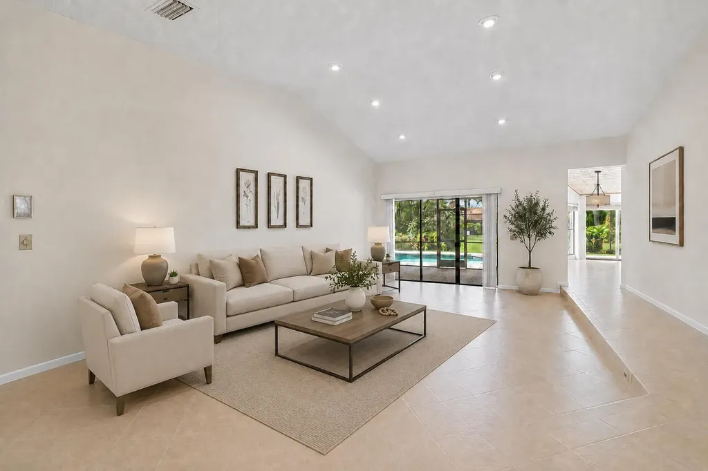 8660 NW 54th Street Coral Springs FL 33067