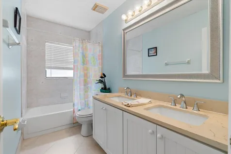 8660 NW 54th Street Coral Springs FL 33067