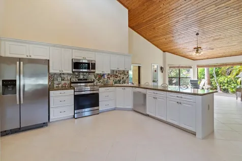 8660 NW 54th Street Coral Springs FL 33067