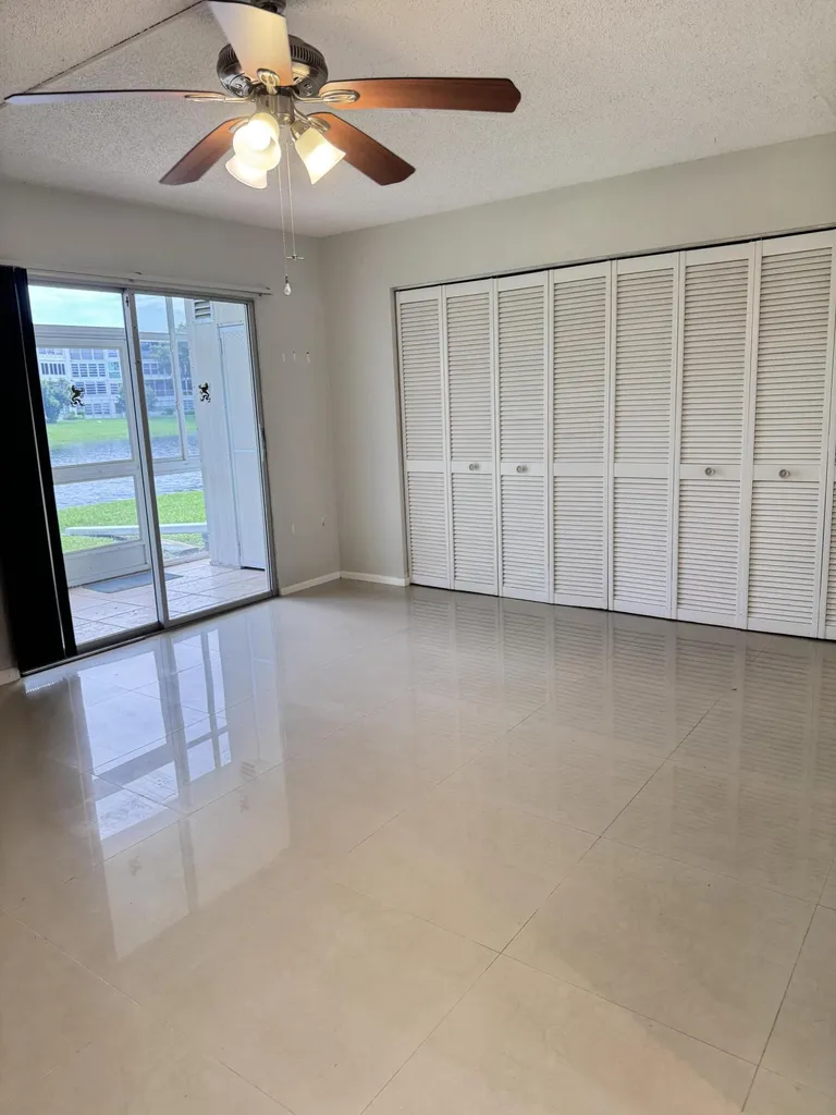1036 Harwood D Deerfield Beach FL 33442