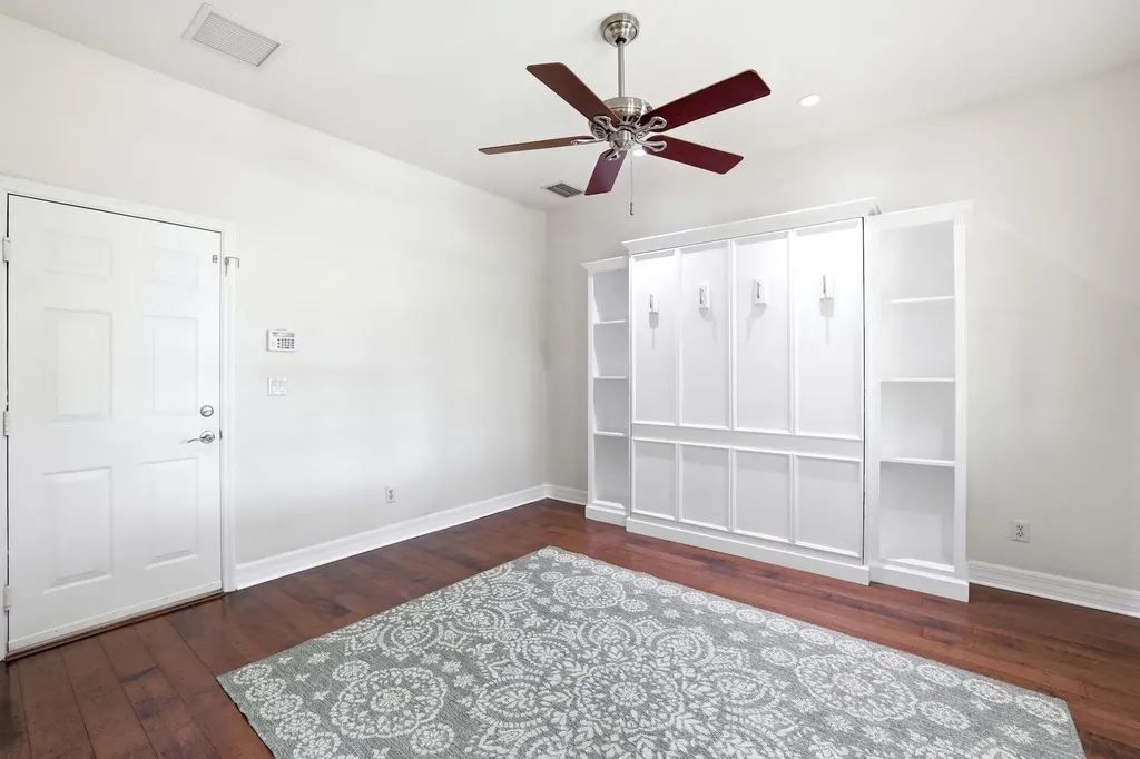 127 E Thatch Palm Circle Jupiter FL 33458