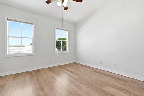 127 E Thatch Palm Circle Jupiter FL 33458