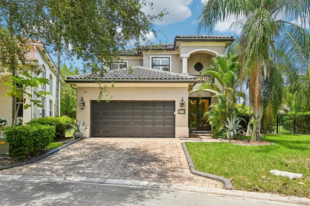 1121 Center Stone Lane Riviera Beach FL 33404