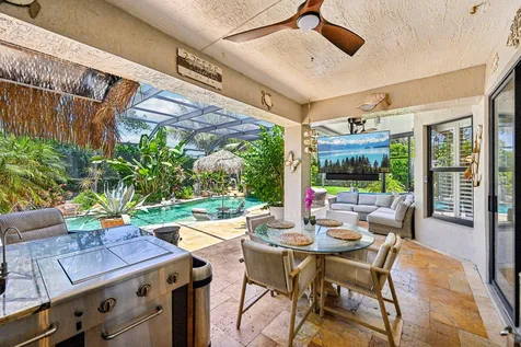1121 Center Stone Lane Riviera Beach FL 33404