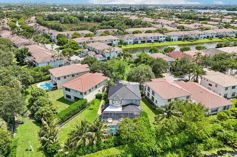1121 Center Stone Lane Riviera Beach FL 33404
