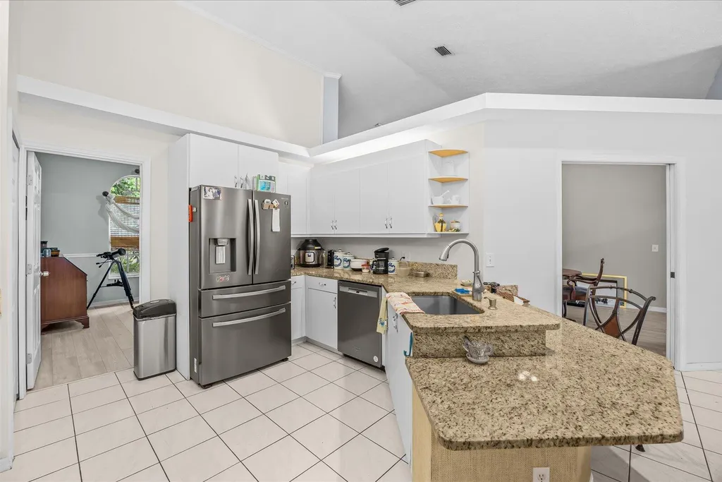 2711 SE Fall Street Port St Lucie FL 34984