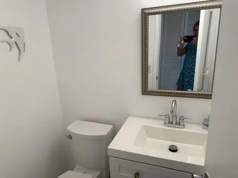 350 Horizons E Boynton Beach FL 33435