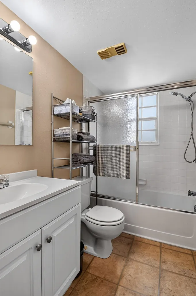 1606 SE Green Acres Circle Port St Lucie FL 34952