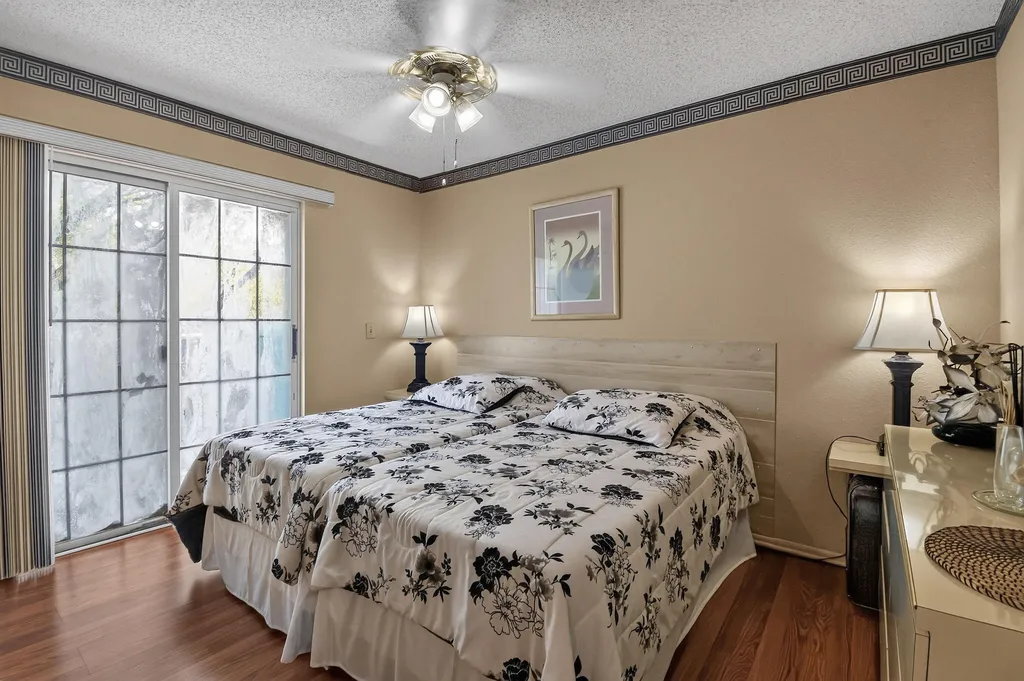 1606 SE Green Acres Circle Port St Lucie FL 34952