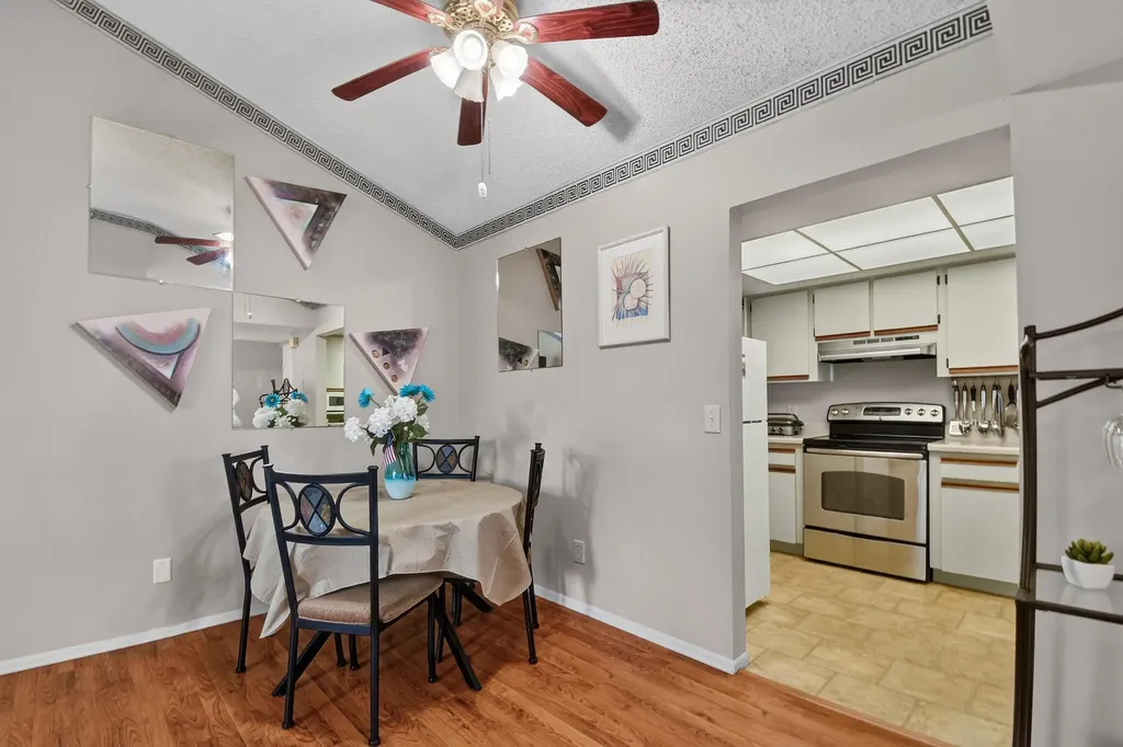 1606 SE Green Acres Circle Port St Lucie FL 34952