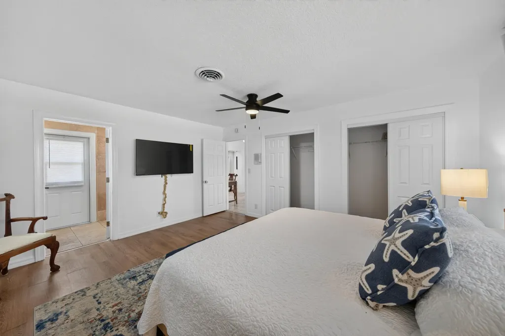 4431 NE 28th Avenue Lighthouse Point FL 33064