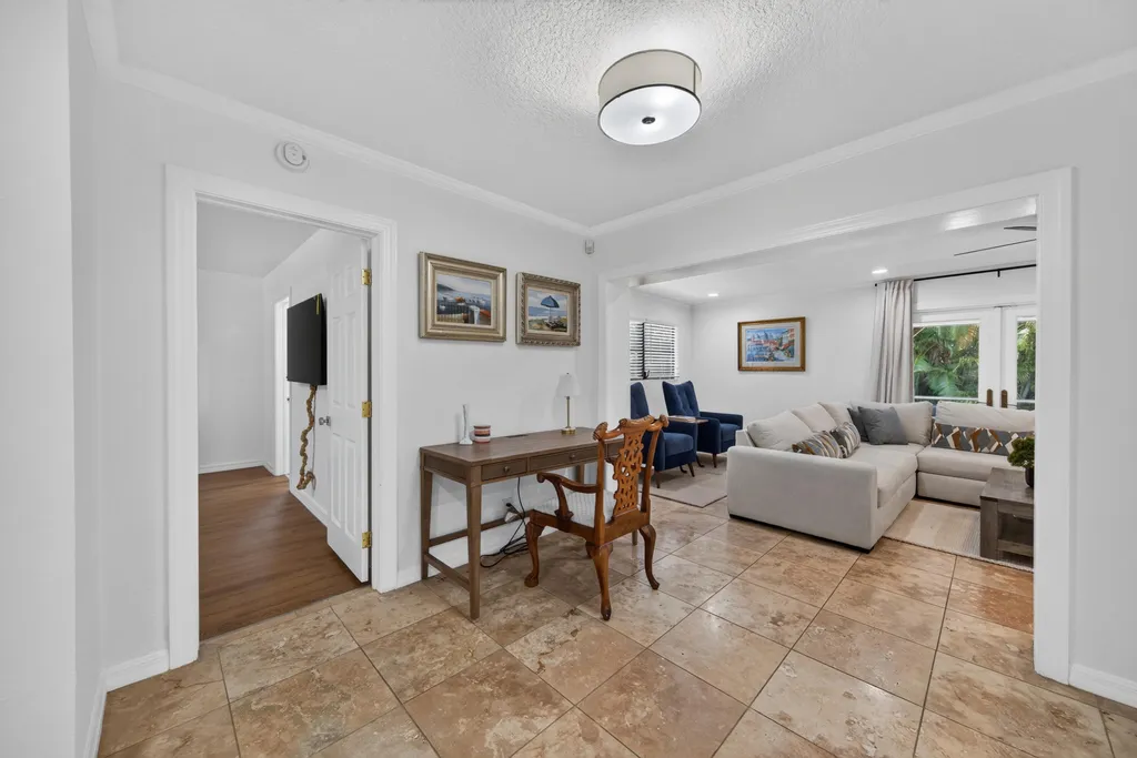 4431 NE 28th Avenue Lighthouse Point FL 33064