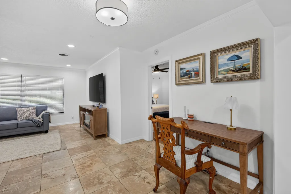 4431 NE 28th Avenue Lighthouse Point FL 33064