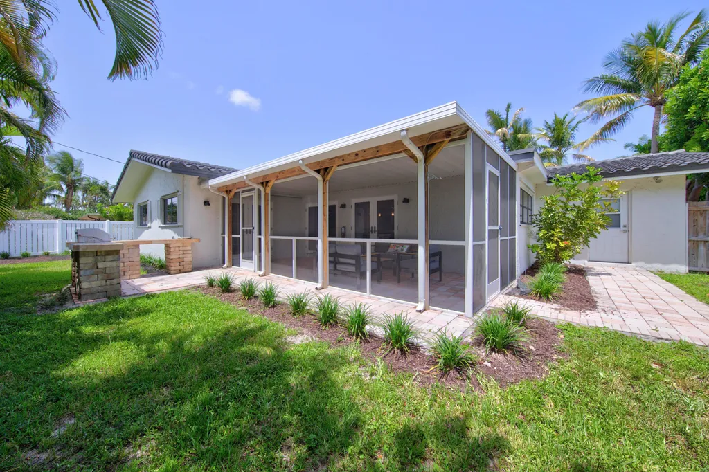 4431 NE 28th Avenue Lighthouse Point FL 33064