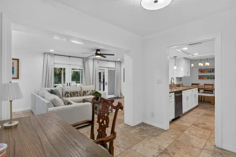 4431 NE 28th Avenue Lighthouse Point FL 33064