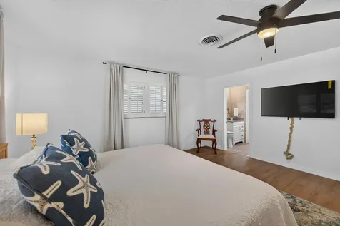4431 NE 28th Avenue Lighthouse Point FL 33064
