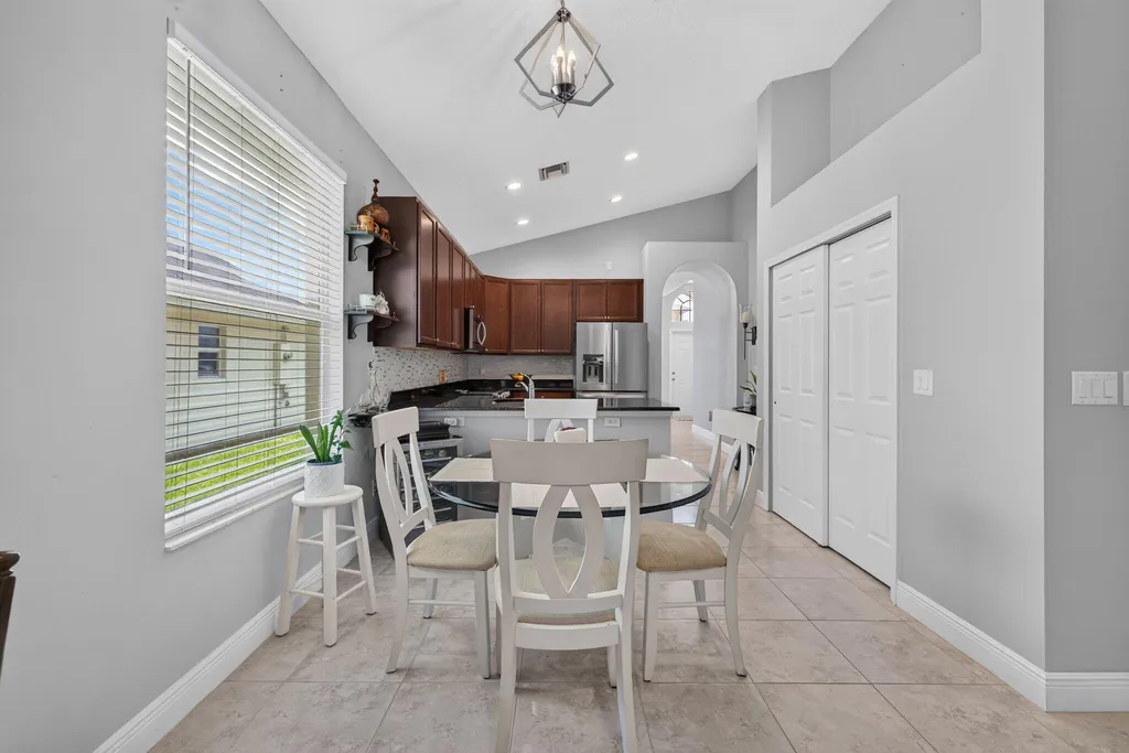 9760 Palm Breezes Drive Fort Pierce FL 34945