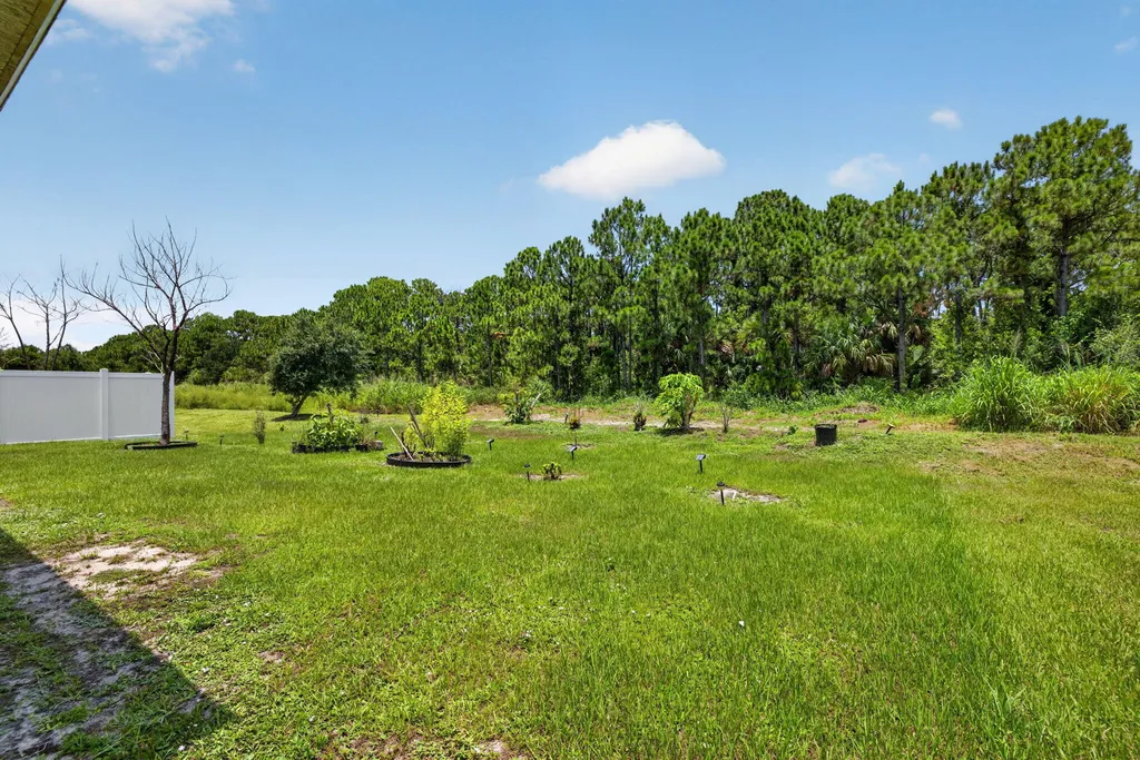 9760 Palm Breezes Drive Fort Pierce FL 34945