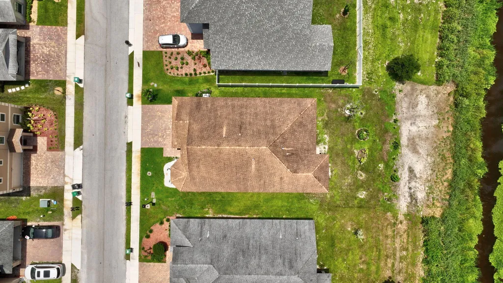 9760 Palm Breezes Drive Fort Pierce FL 34945