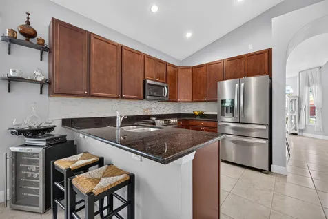 9760 Palm Breezes Drive Fort Pierce FL 34945