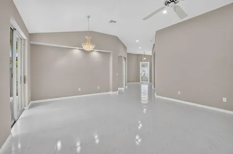 5183 NW 26th Circle Boca Raton FL 33496