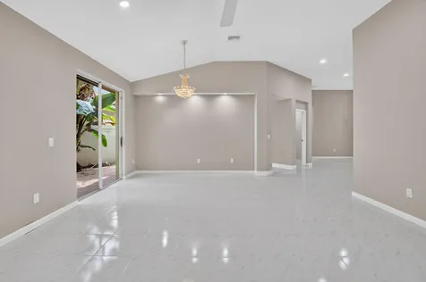 5183 NW 26th Circle Boca Raton FL 33496