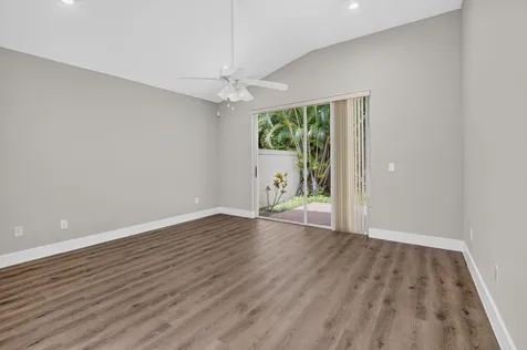 5183 NW 26th Circle Boca Raton FL 33496