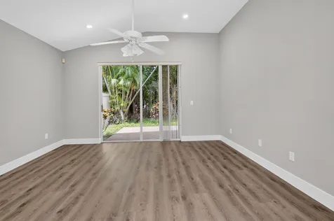 5183 NW 26th Circle Boca Raton FL 33496