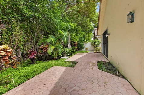 5183 NW 26th Circle Boca Raton FL 33496