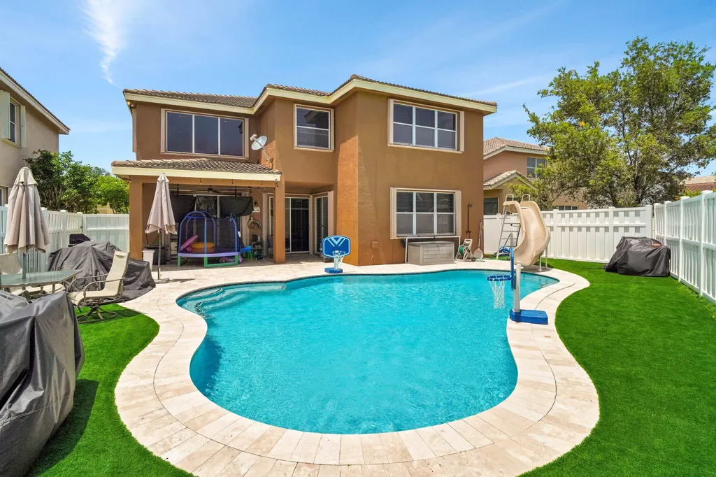 16254 SW 18th Place Miramar FL 33027