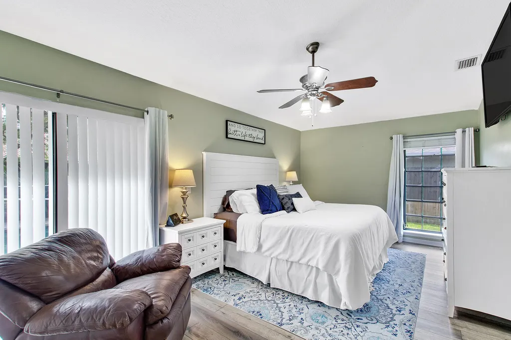 912 Blueberry Drive Wellington FL 33414