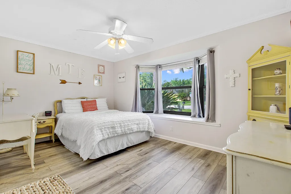 912 Blueberry Drive Wellington FL 33414