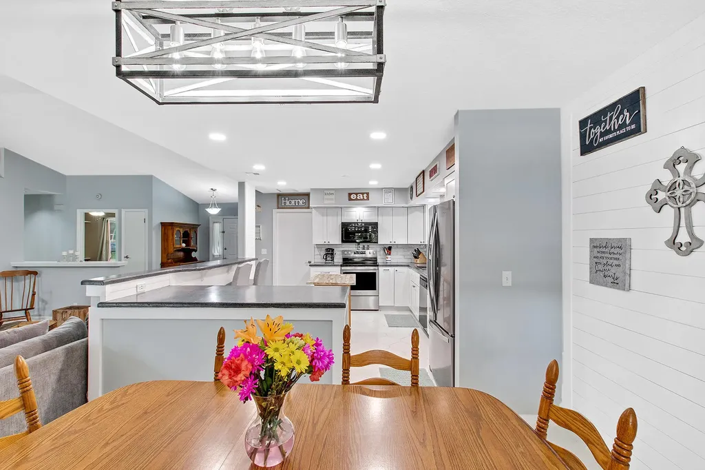 912 Blueberry Drive Wellington FL 33414