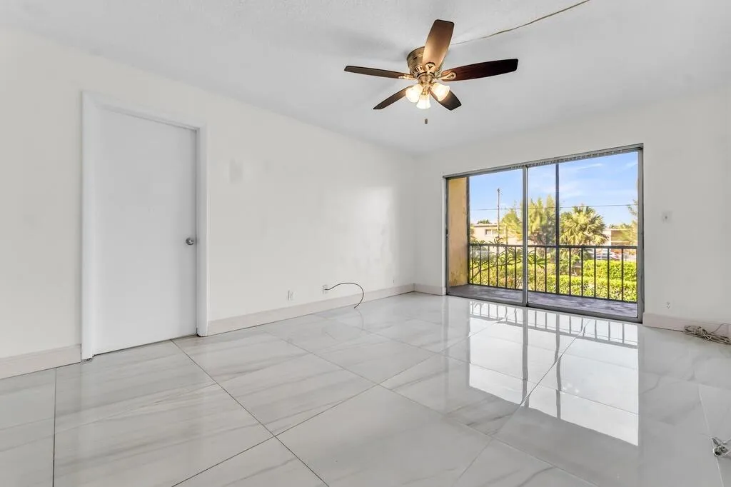460 NW 20th Street Boca Raton FL 33431
