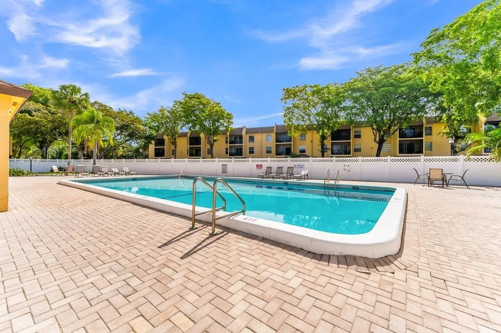 460 NW 20th Street Boca Raton FL 33431