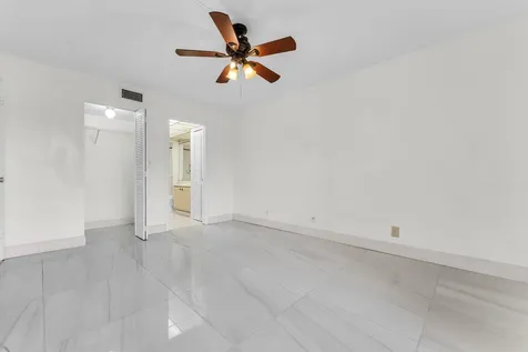 460 NW 20th Street Boca Raton FL 33431