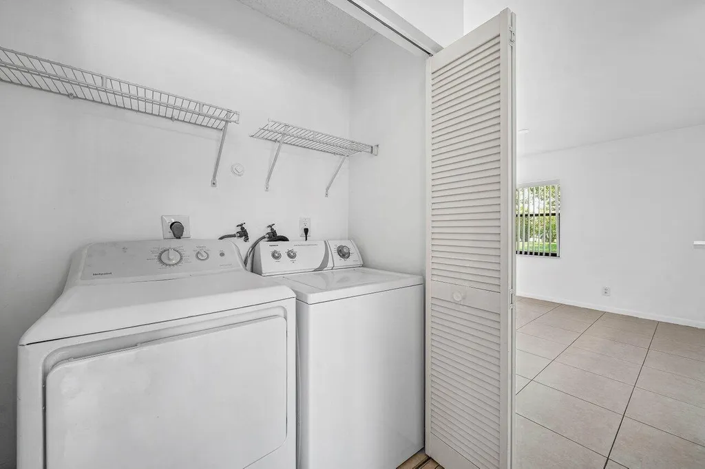 16422 Straw Way Delray Beach FL 33484