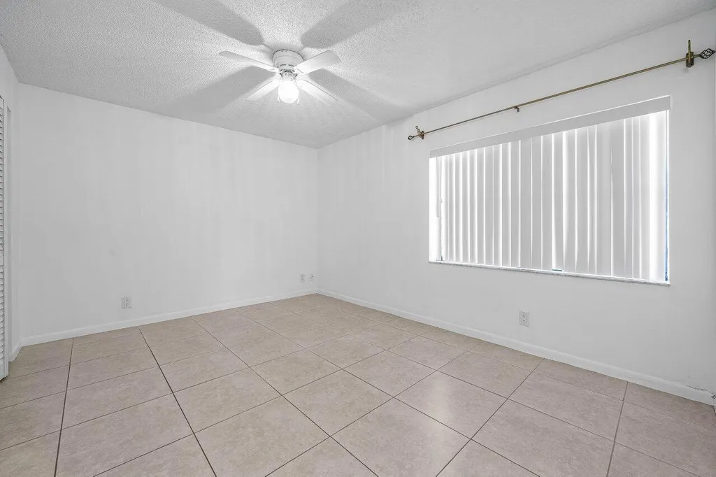 16422 Straw Way Delray Beach FL 33484