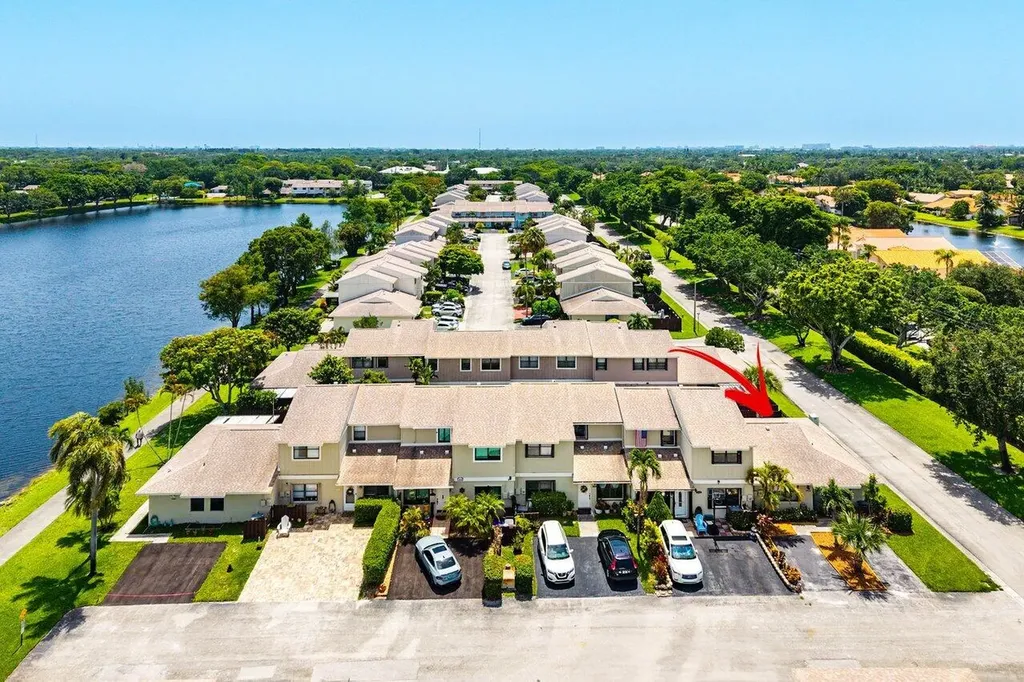 16422 Straw Way Delray Beach FL 33484