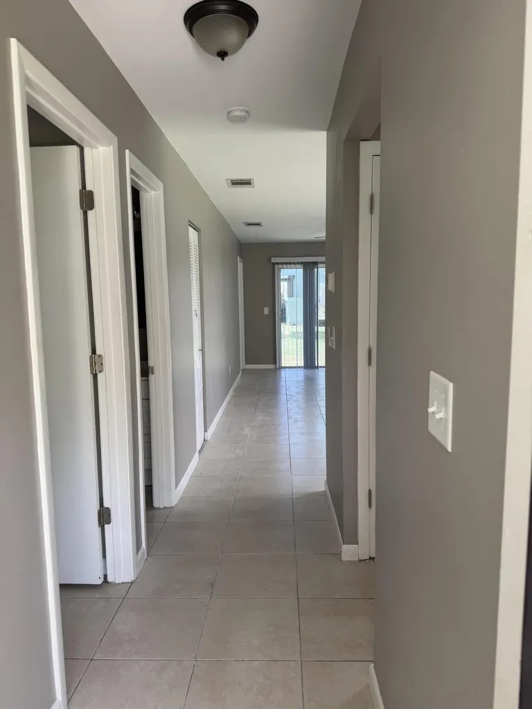 1456 SE Rivergreen Circle Port St Lucie FL 34952