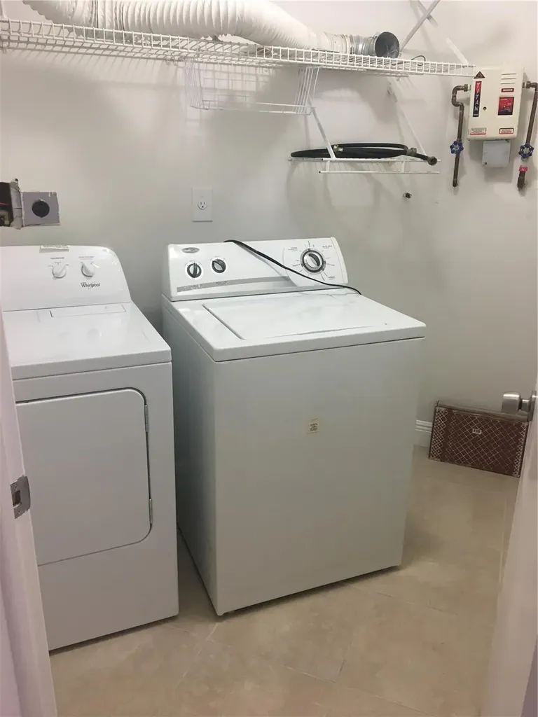 9411 Fontainebleau Boulevard Miami FL 33172