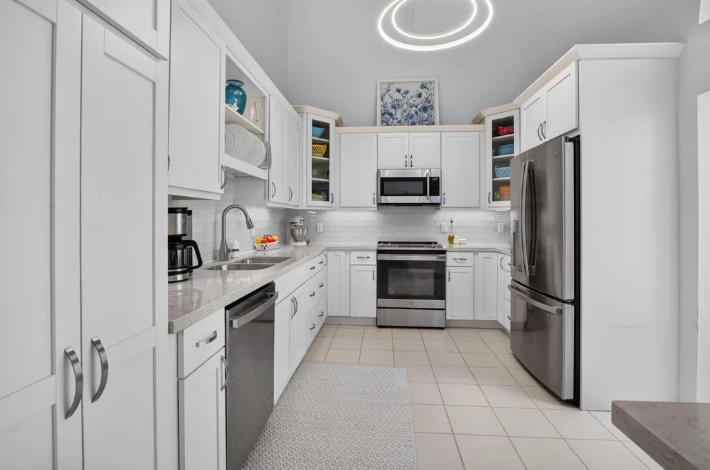 10984 Stafford Circle S Boynton Beach FL 33436