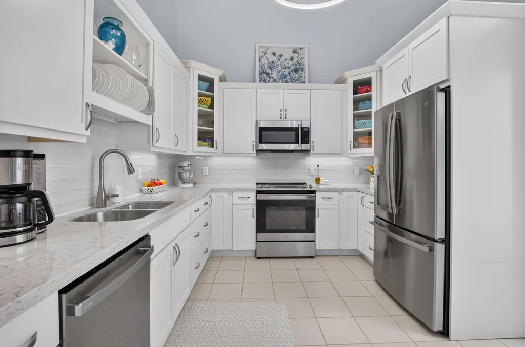 10984 Stafford Circle S Boynton Beach FL 33436